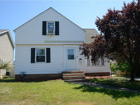 1081 Argonne Rd, South Euclid, OH 44121