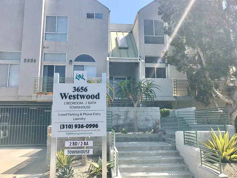 3652-56 Westwood Blvd — Photo 13