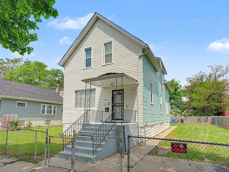 1st image of 124 W 108th Pl