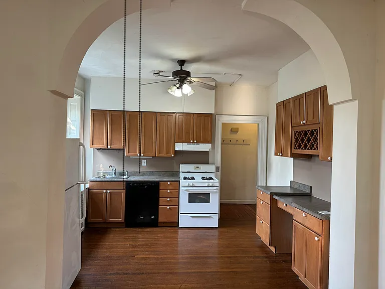 18 N Highland Ave #2A — Photo 4
