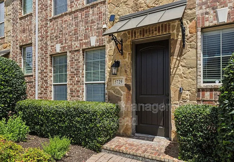 5729 Knox Dr — Photo 3