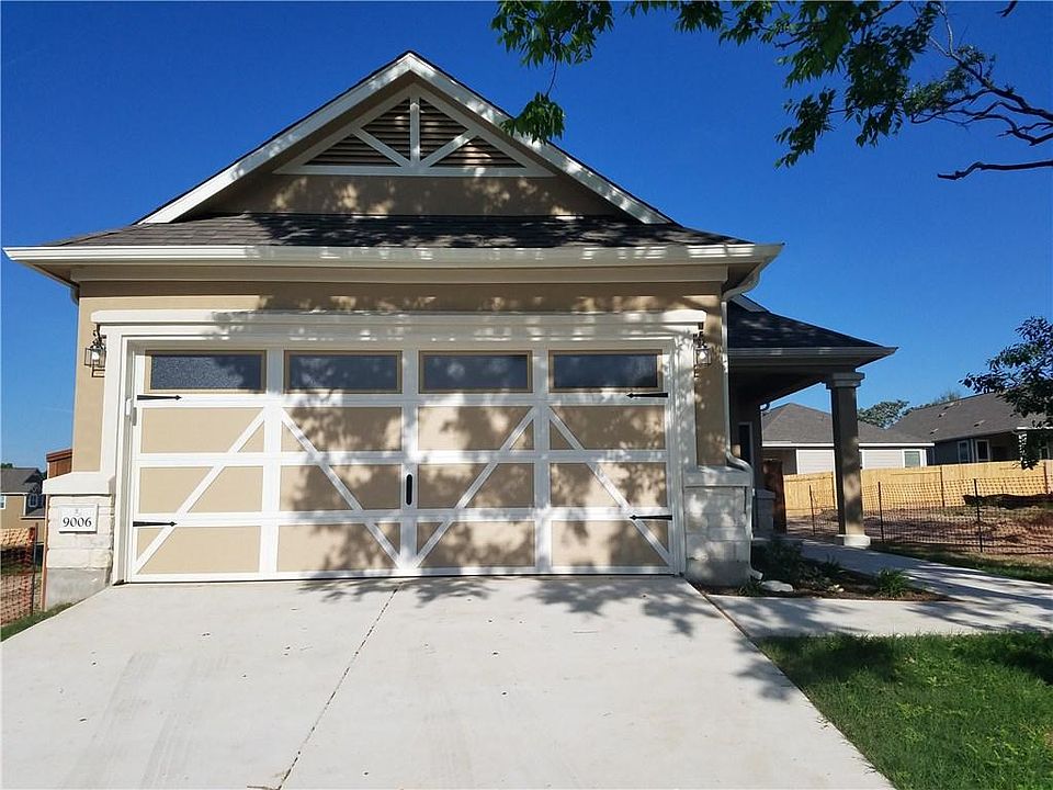 1st image of 9006 Acorn Cup Dr
