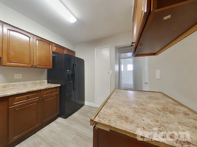 3202 W Wood Dr — Photo 5