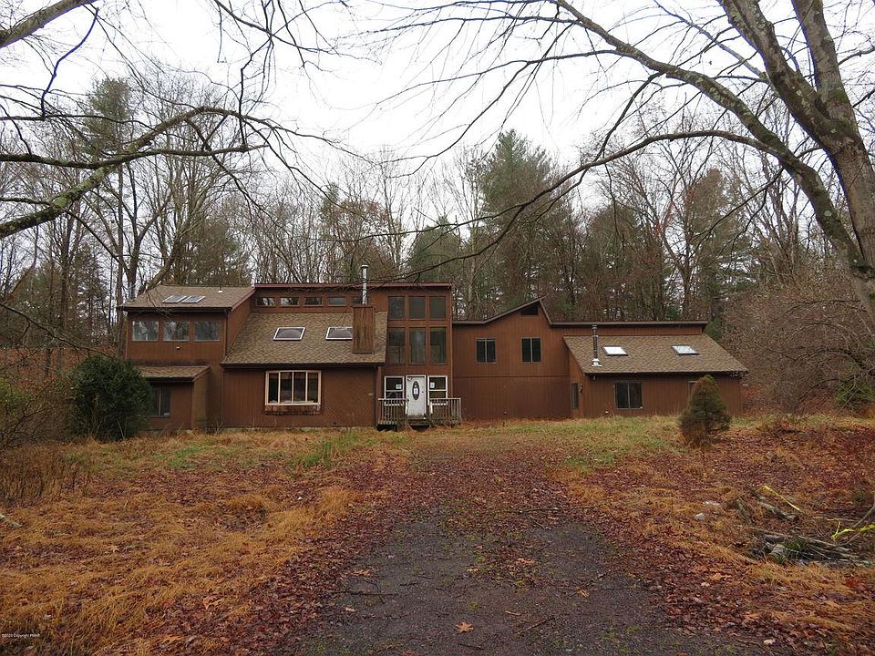 1st image of 209 Edward Smith Blvd
