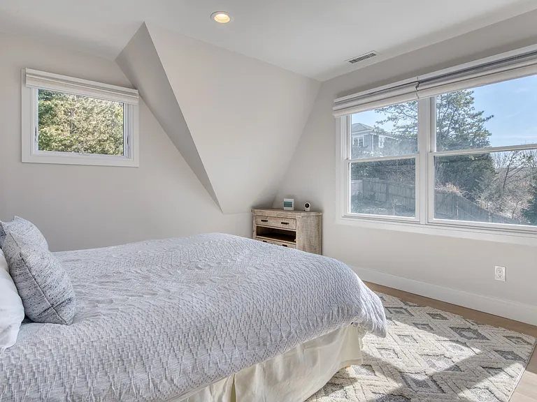 14 Cedar Dr — Photo 10