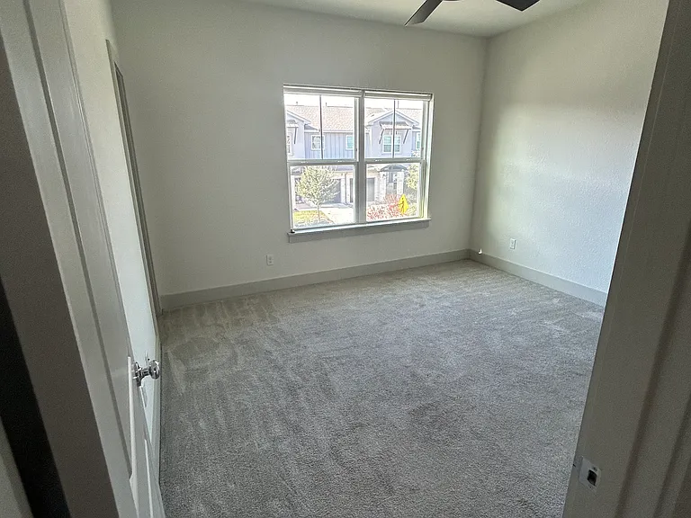 2124 Local Rebel Loop — Photo 8