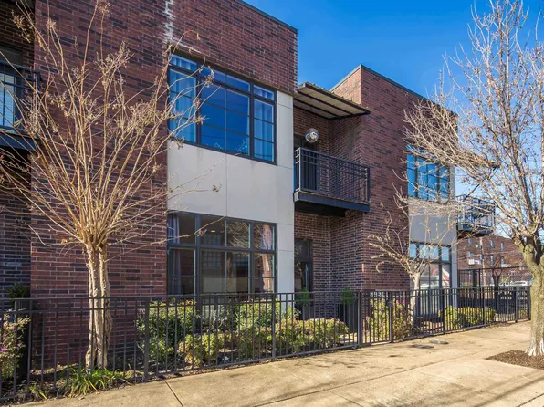 545 S Front St, Memphis, TN 38103