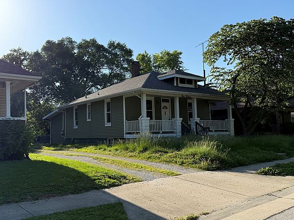 3rd image of 413 Sycamore St