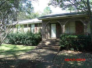 2919 Phillips Dr, Albany, GA 31721
