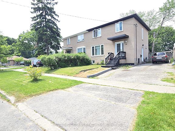 2nd image of 42 Pixley Cres