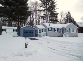 11 Jenkins St, Lewiston, ME 04240