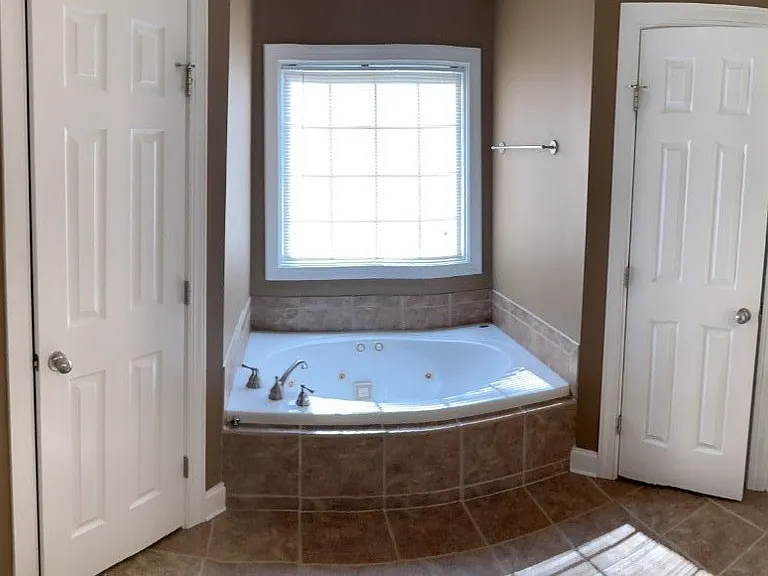 2715 Dora Elizabeth Ct — Photo 14