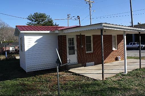 5th image of 624 Green River Dr
