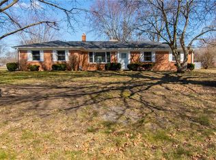 7148 Castle Manor Dr, Indianapolis, IN 46214