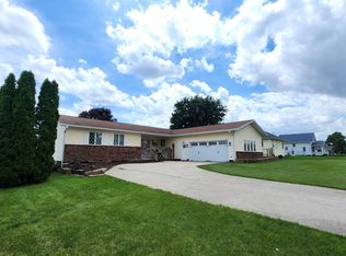 330 3rd St, Clutier, IA 52217