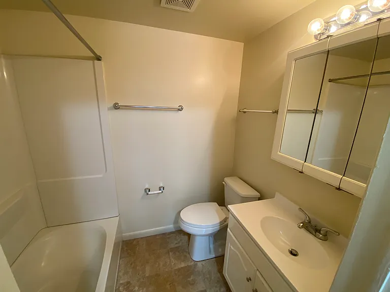 Landover Apartments — Photo 20