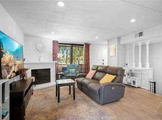 21930 Marylee St APT 102, Woodland Hills, CA 91367