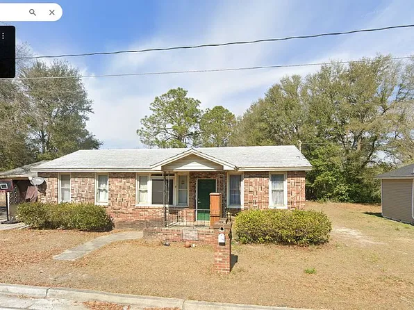 107 Bowen Ln, Claxton, GA 30417