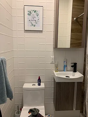 Rented by Greenrock Management | media 29