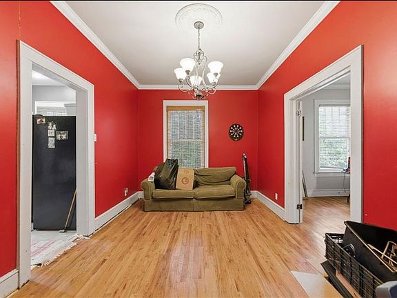 4th image of 1 Virginia Cir SW