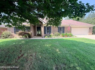 912 Woods Run Rd, Bardstown, KY 40004