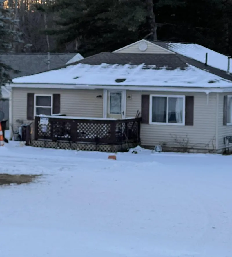 2182 S Huron Rd photo 1