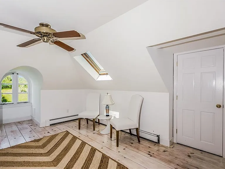 181 Ocean Ave — Photo 37