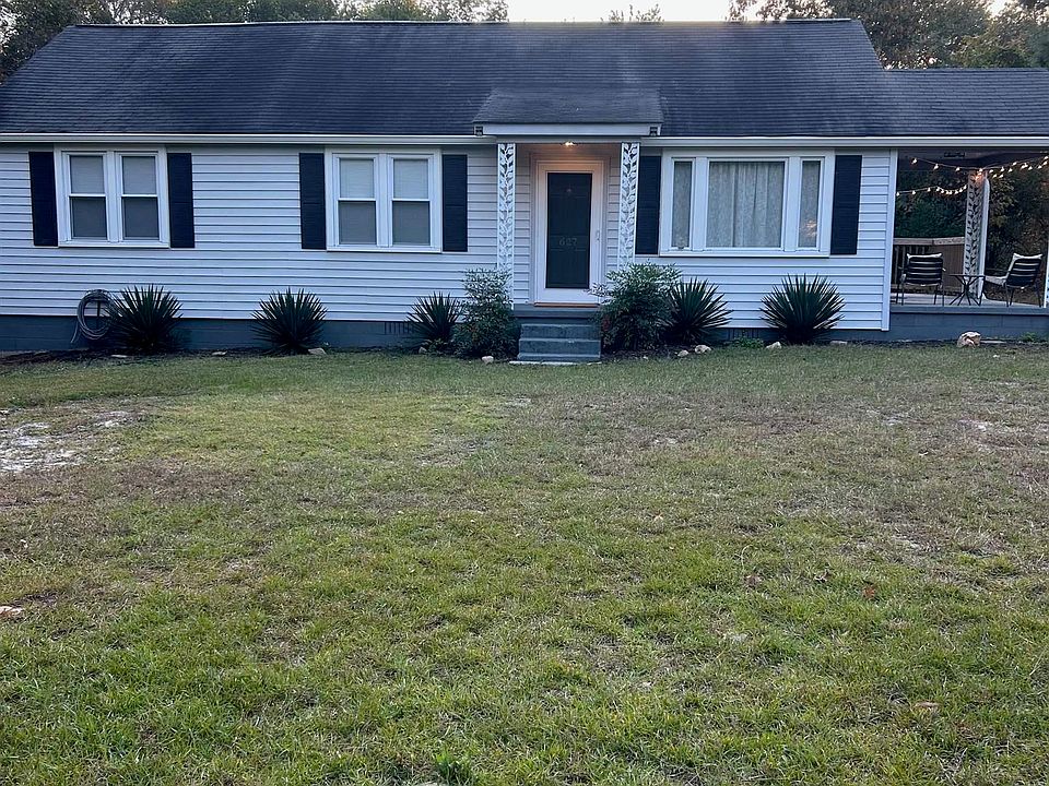 1st image of 627 Two Notch Rd