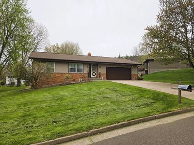 910 Mission Dr, Rice Lake, WI, 54868