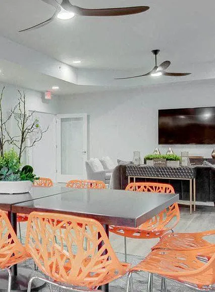 Latitude 45 — Photo 20