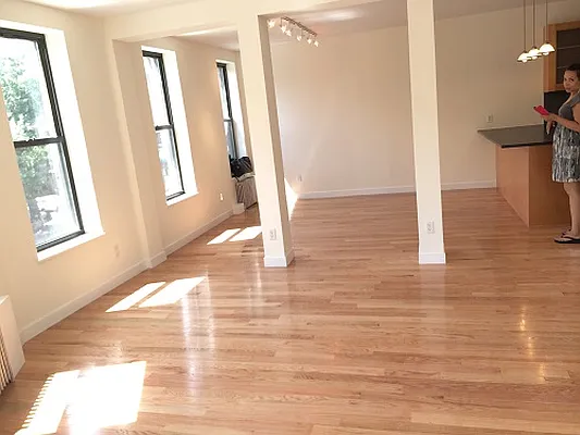 Rented by Slope Heights Realty Inc | media 84