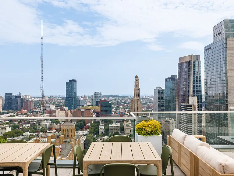Elevate your lifestyle at 240 Willoughby, where modern living meets stunning skyline views. Enjoy stylish amenities and a vibrant community in the heart of the city. Don't miss out on your new homeAaaschedule a tour today!
