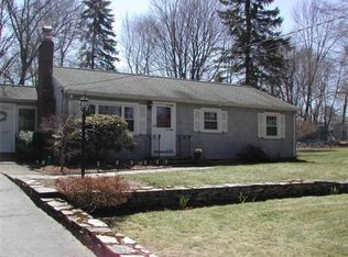 6 Willow St, South Walpole, MA 02071