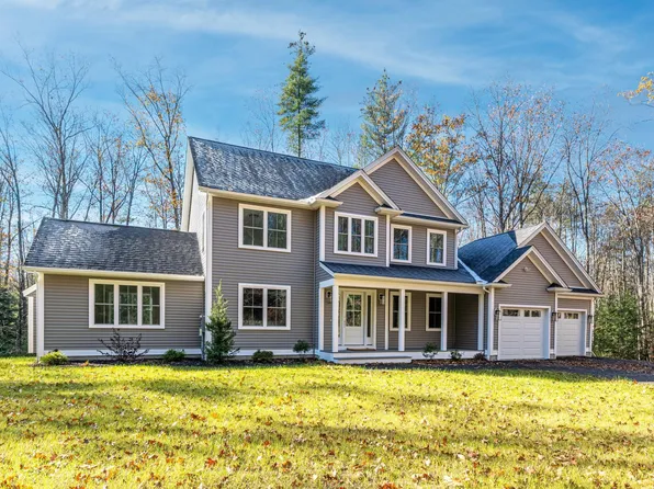767 Kearsarge Avenue, Hopkinton, NH 03229