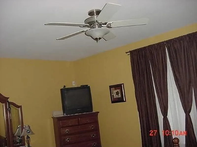 Thumbnail 10