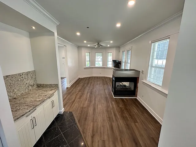 2878 W 8th Ave — Photo 5