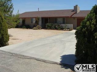 16577 Eucalyptus St, Hesperia, CA 92345