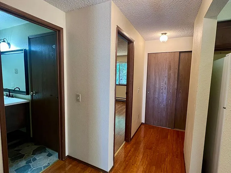 9306B White Top Ave NE — Photo 10