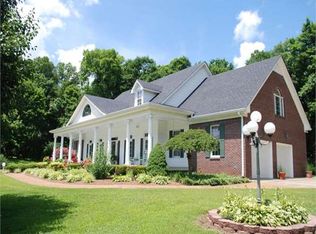 723 River Bend Dr, Clarksville, TN 37043