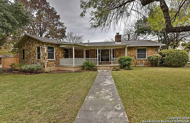 1st image of 139 W Oakview Pl