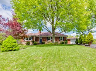 705 Knollwood Dr, Uniontown, OH 44685
