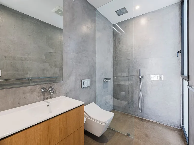 762 Rosecrans Ave — Photo 20