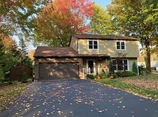 3216 Weller Dr, Eden, NY 14057