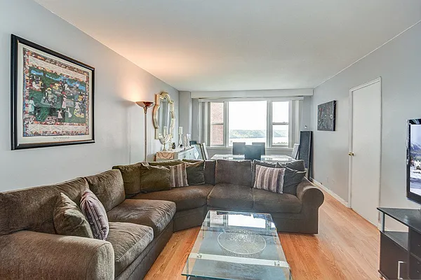 Sold by Robert E. Hill  | media 15