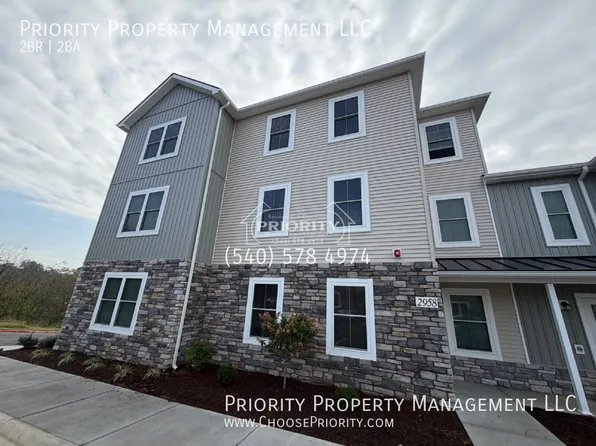 2958 Locust Grove Ct #8, Harrisonburg, VA 22801