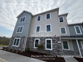 2958 Locust Grove Ct, Harrisonburg, VA