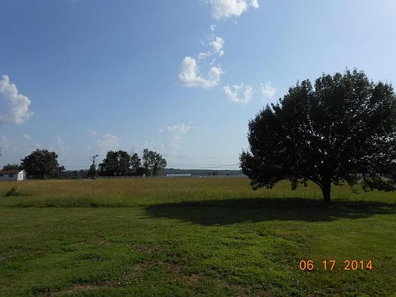 5th image of 1910 Highway 64 W