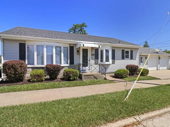 3818 68 STREET, Kenosha, WI 53142