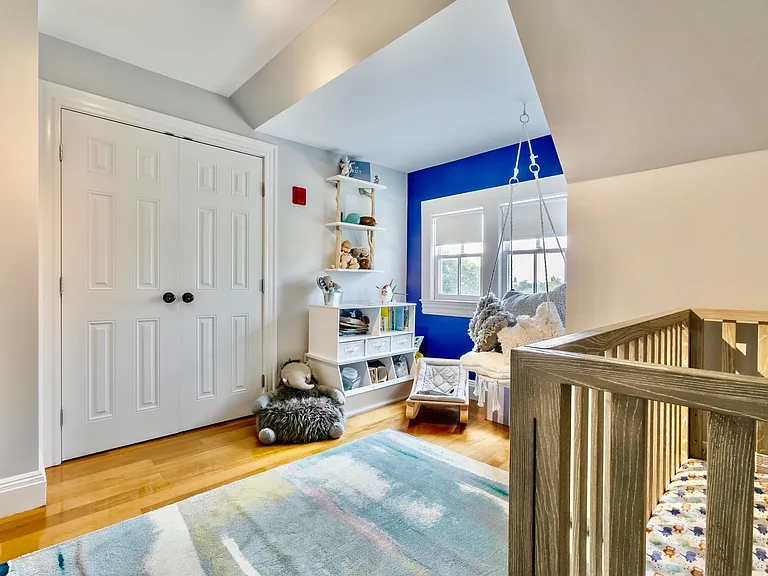 26 Adams St #4 — Photo 20