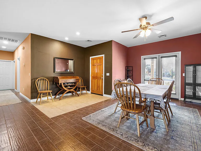 30932 Osceola Pl — Photo 4
